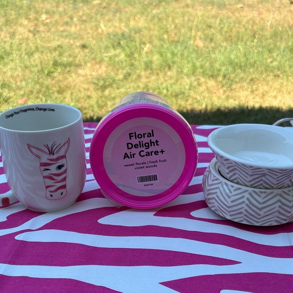 Pink Zebra Floral Delight Air Care+ Sprinkles
